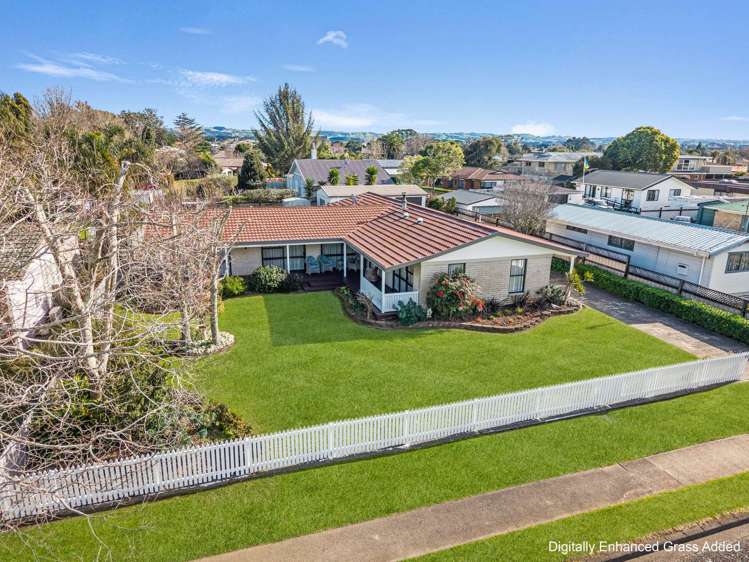 52 Racecourse Road Waiuku_1