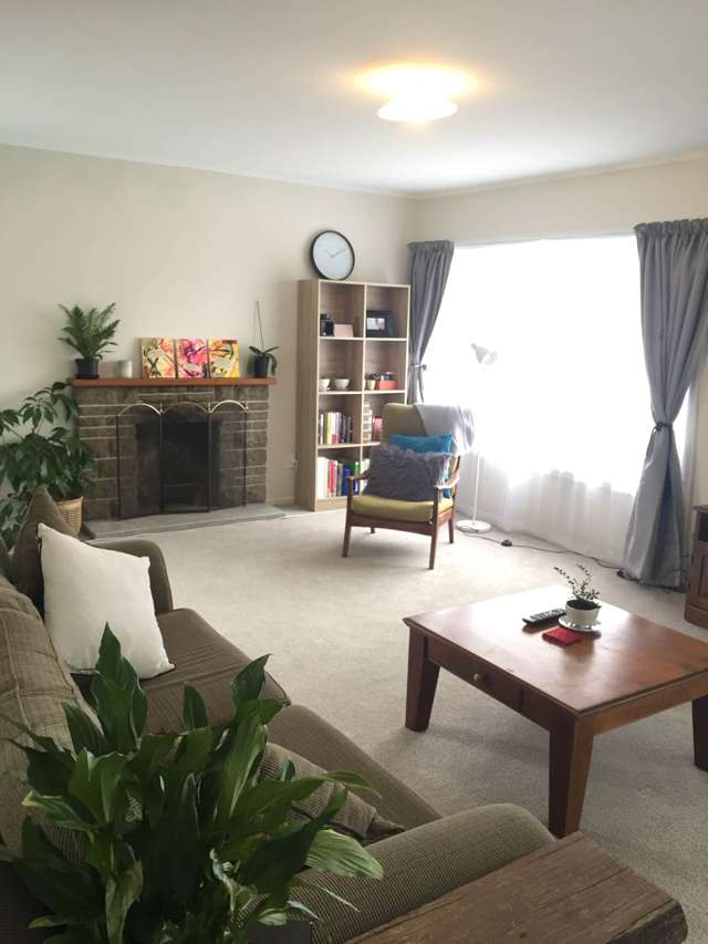 27 Essex Street Te Atatu South_1