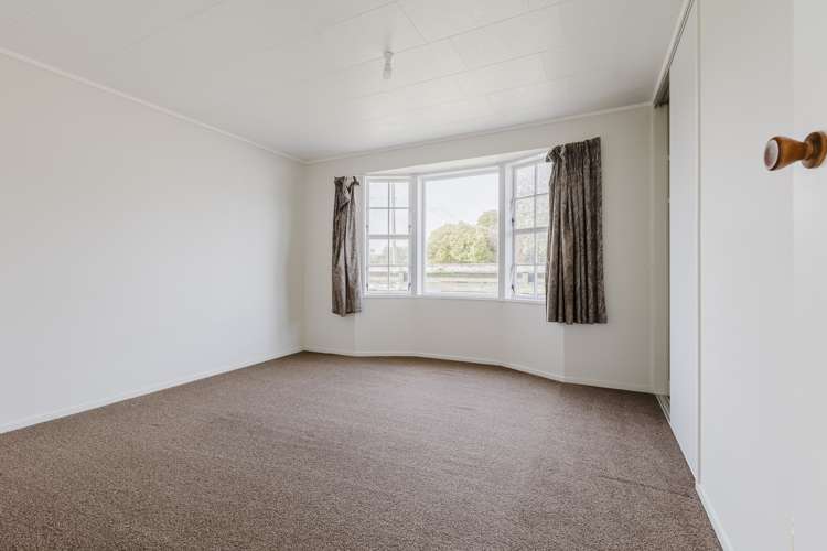 15 Russell Street Marton_12