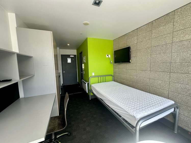 521/133 Beach Road Auckland Central_7