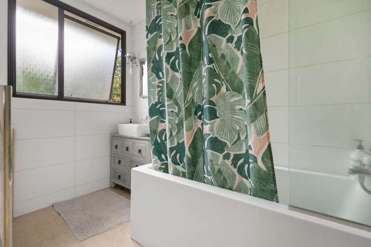 76 Hammond Street Hairini_11