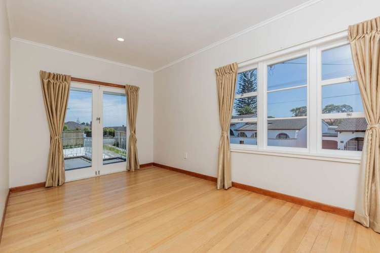 168 Titirangi Road New Lynn_4