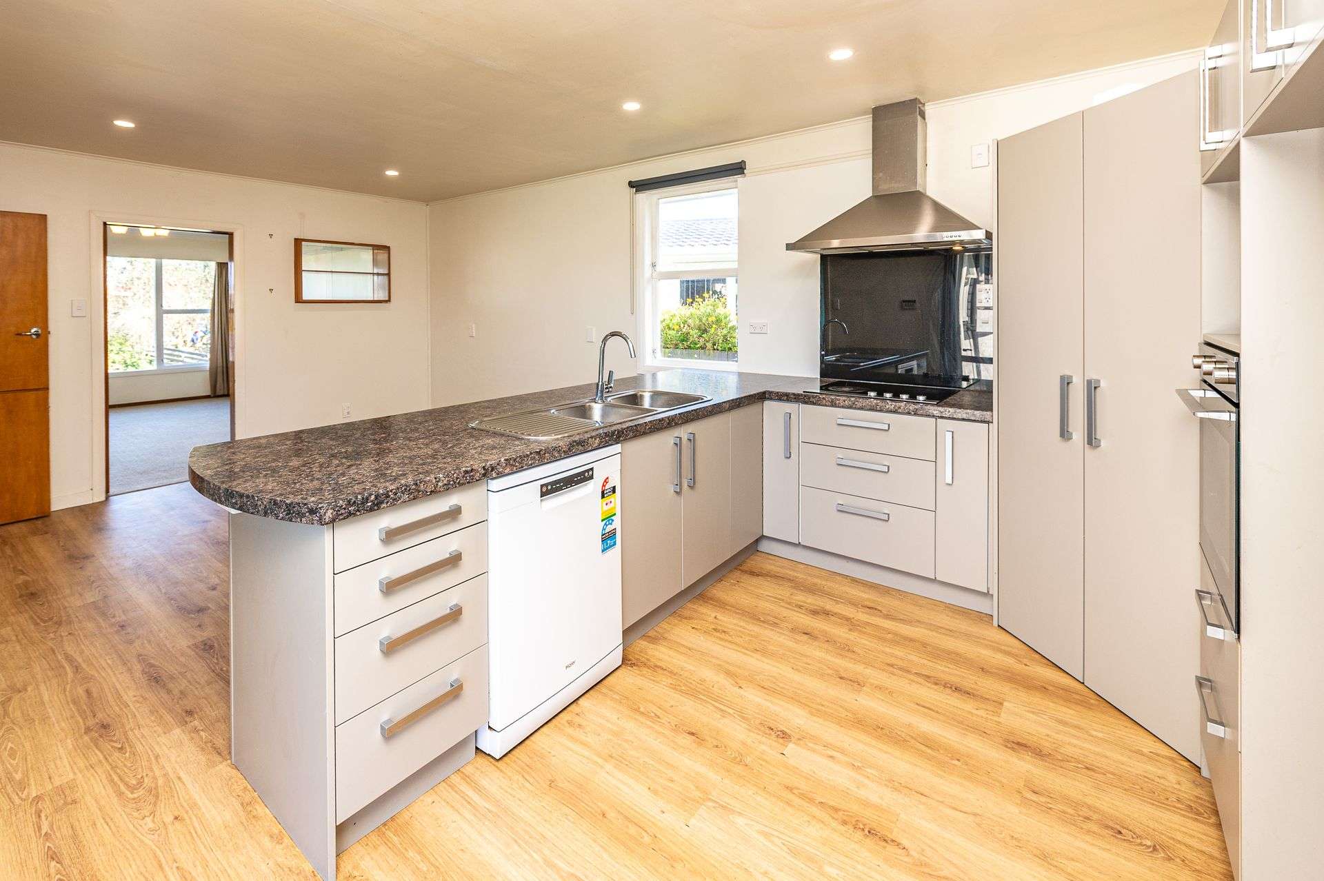 46 Surrey Road Springvale_0