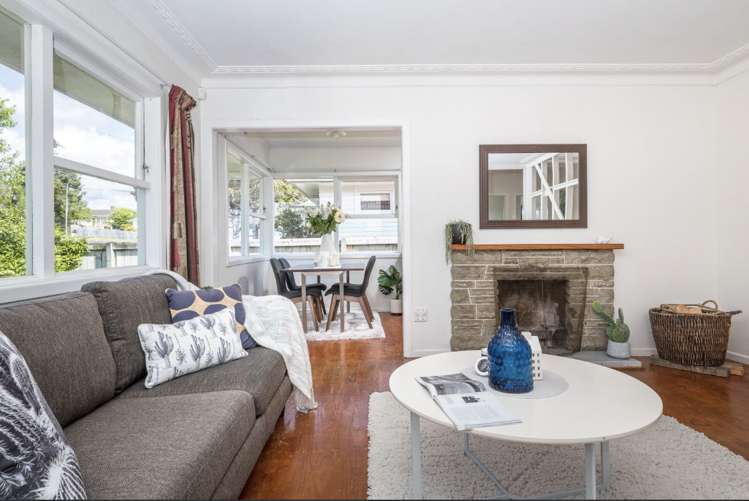 6 Gill Avenue Te Atatu Peninsula_8