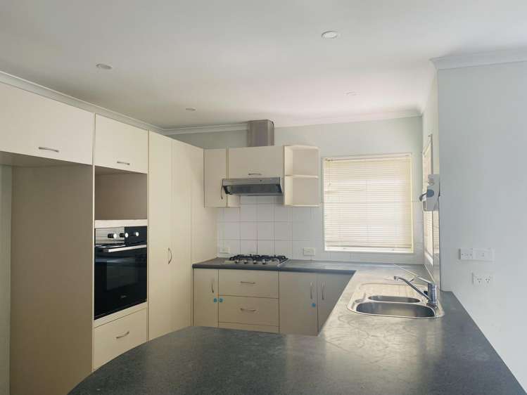 31 Hilltop Road Flat Bush_3