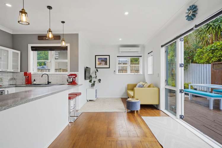 2/2/14 Hogans Road Glenfield_6