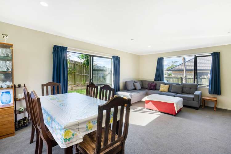 45 Robert Ross Place Clendon Park_4