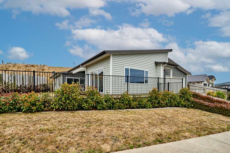 107 Queen Charlotte Drive Aotea_25