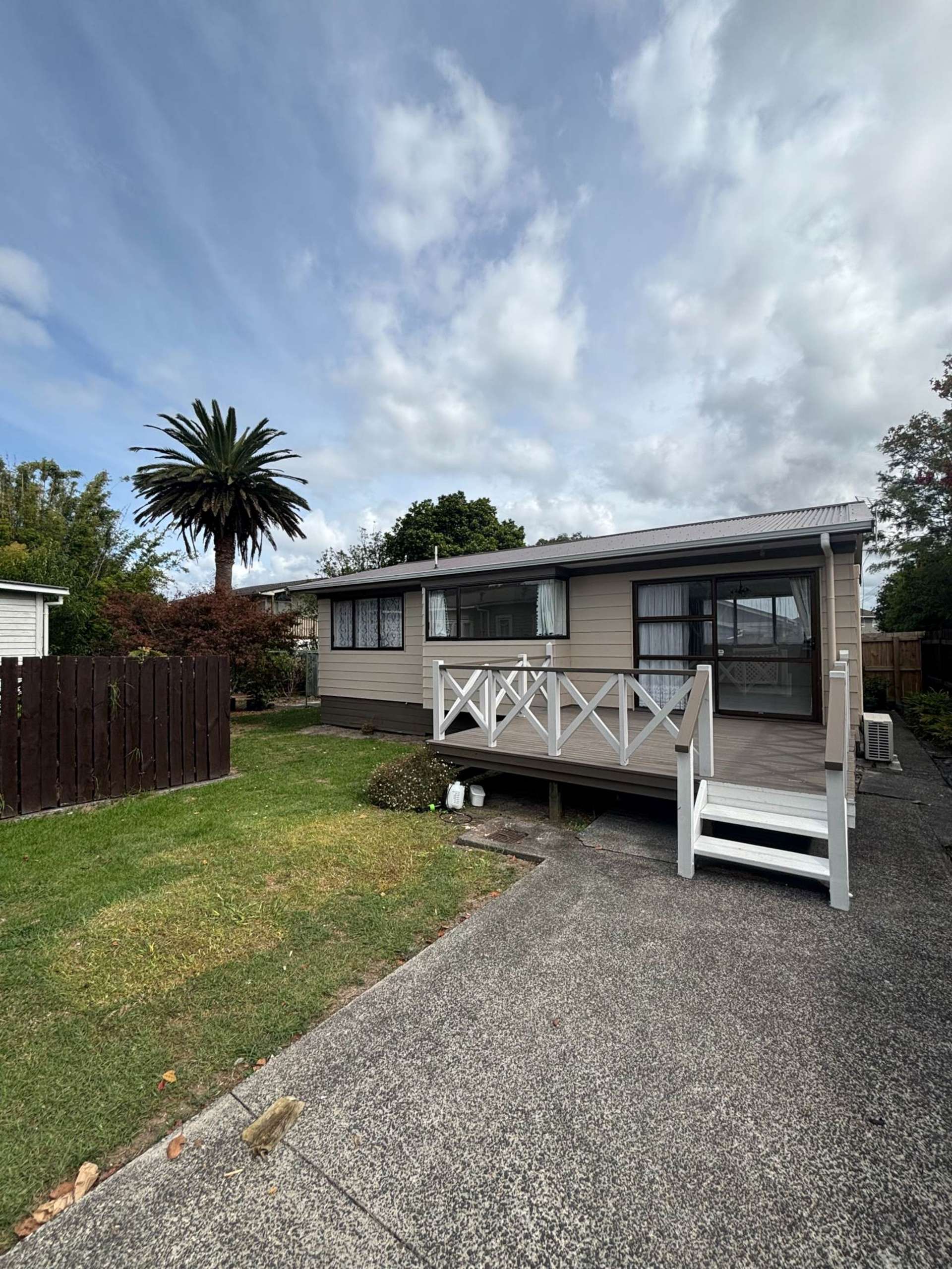 1/198 Te Atatu Road Te Atatu South_0