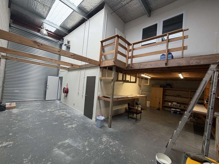 2/7 Vega Place Albany_3