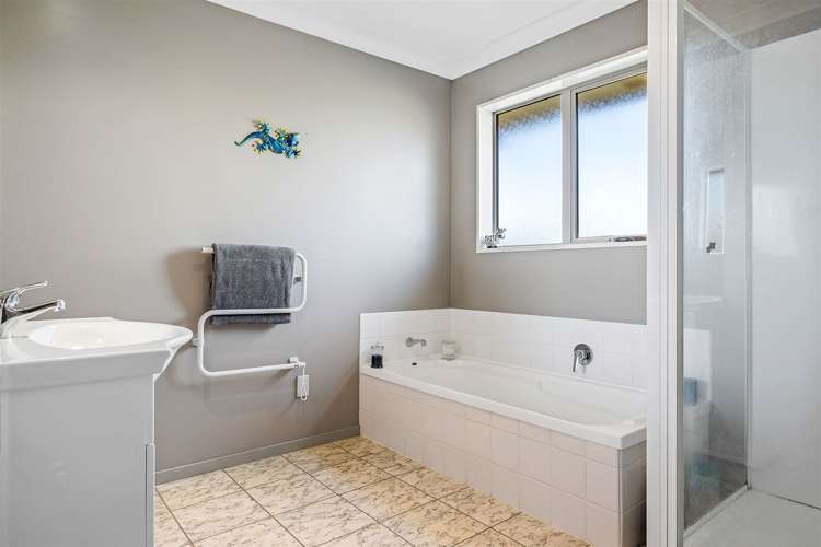 961 South Eyre Road Swannanoa_10