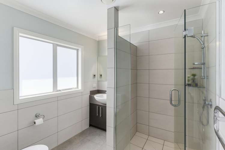 10 Metzenthin Close Raumati South_24