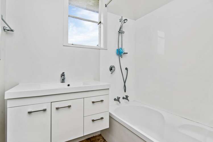 67 Baddeley Avenue Kohimarama_22