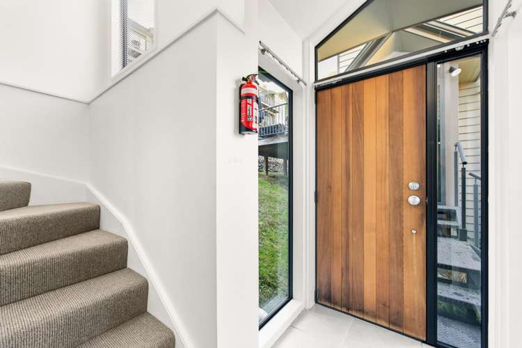 10/8 McKerrow Place Fernhill_5