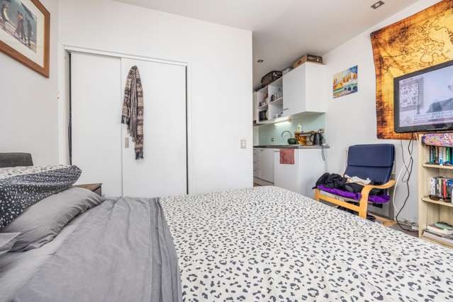 7I/16 Gore Street City Centre_4