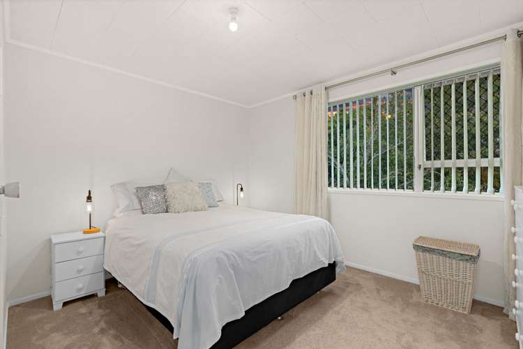 37 Bodi Place Te Atatu South_9