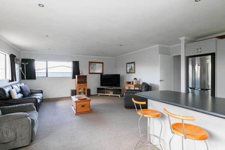 300A Park Road South_4