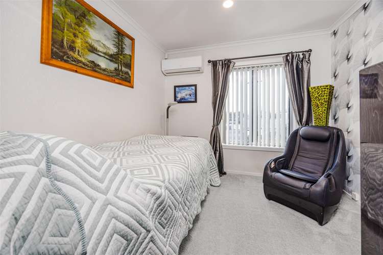 12/1 Ambrico Place New Lynn_14