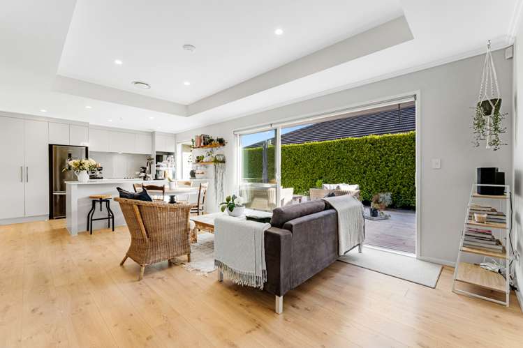 15 Walnut Road Riverhead_16