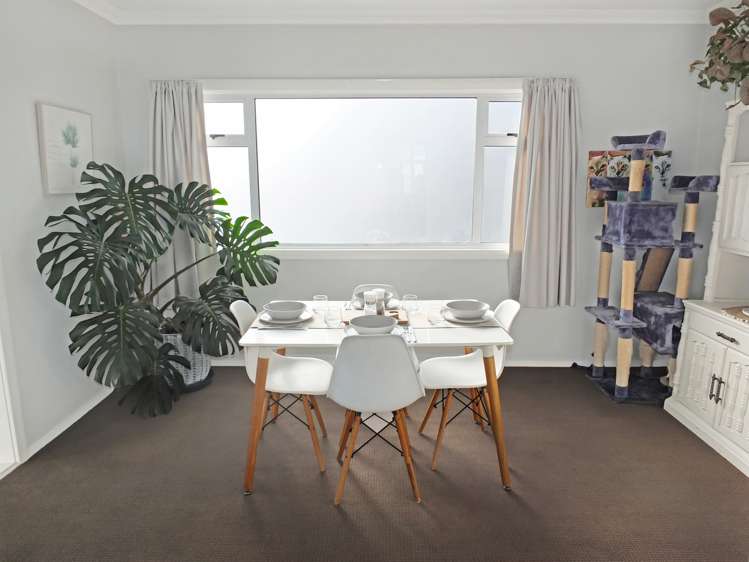 5 Huia Street Foxton Beach_11