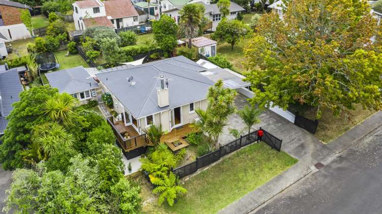 3 Rosecamp Road Beach Haven_0