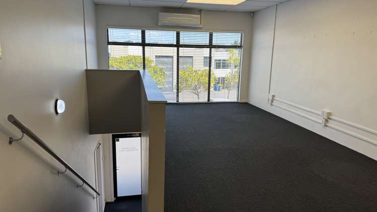 B2/16 Saturn Place Albany_8