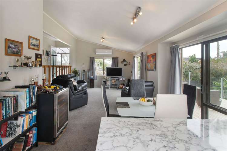 29 Taihiki Road Clarks Beach_6