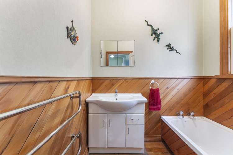 175 Anzac Parade Wanganui East_20