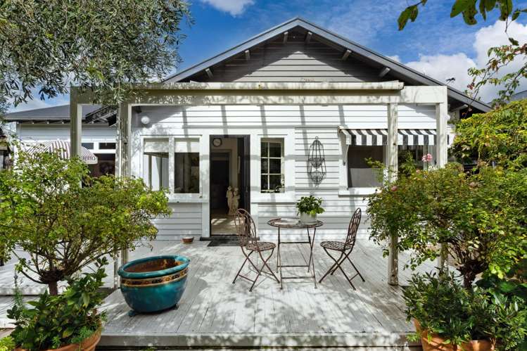 90 Iranui Road Inner Kaiti_9