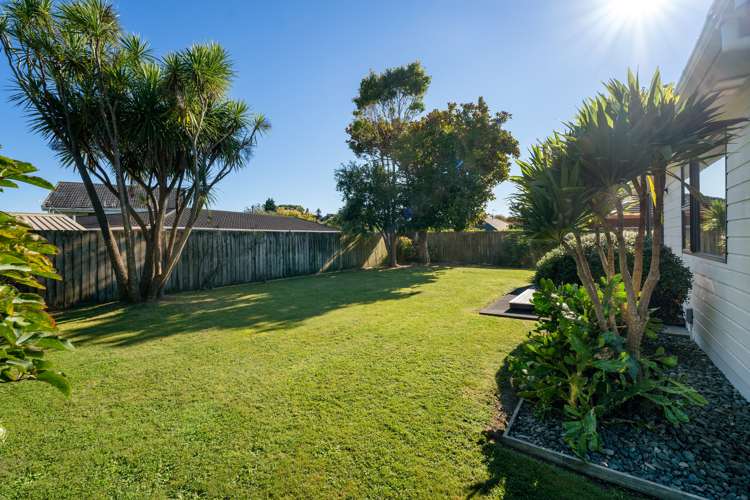 25 Cedar Drive Paraparaumu Beach_12