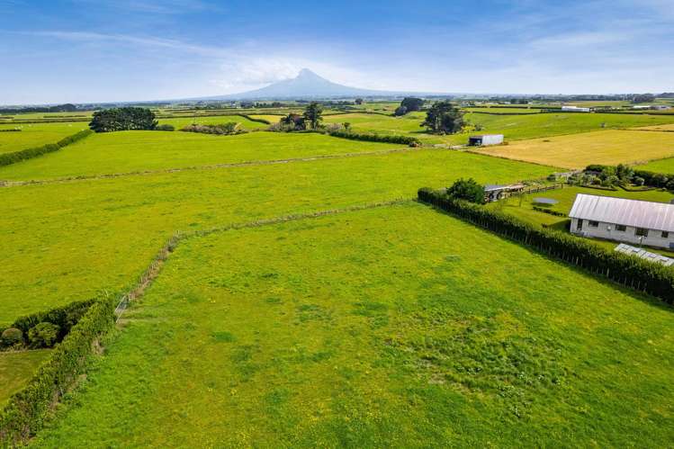 329 Ketemarae Road Hawera_9