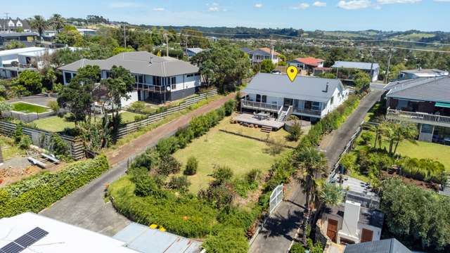 84 Vipond Road Stanmore Bay_3