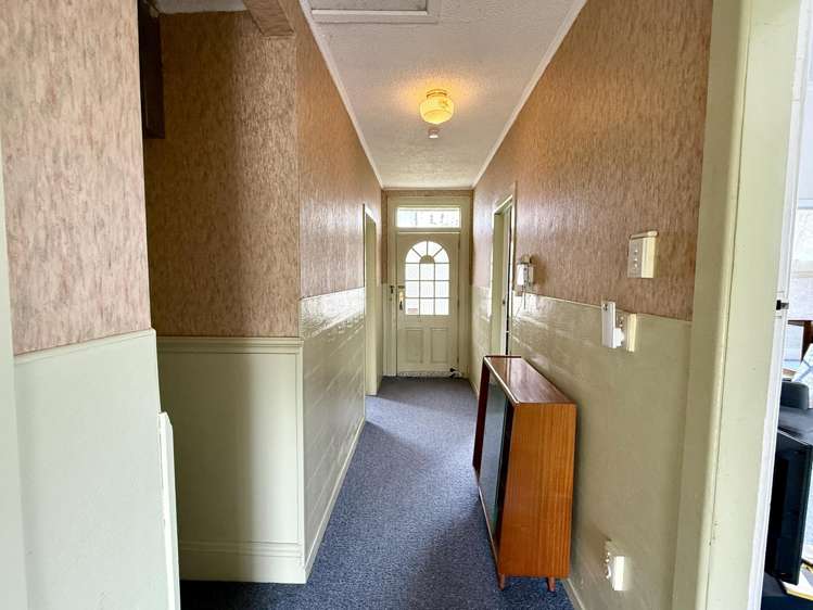 130 Lamond Street East Hargest_9