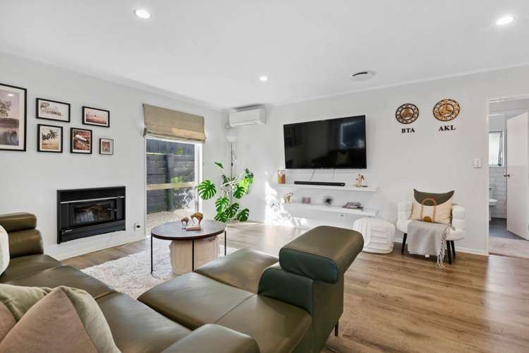 71 Donald Street Stanmore Bay_13