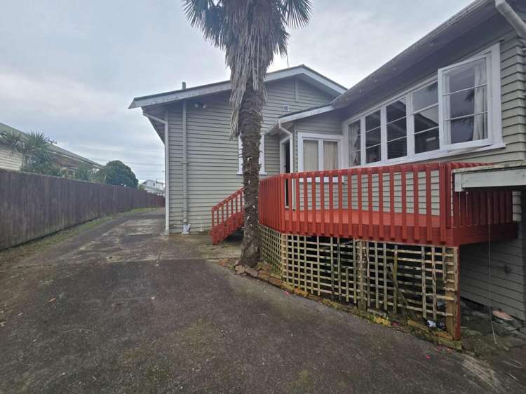 22 Tennyson St 1728_11