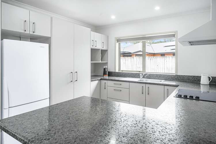 63a Te Manatu Drive Huntington_1