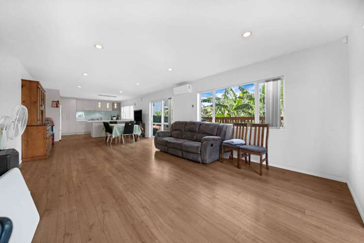 16 Kereru Rise Papakura_3