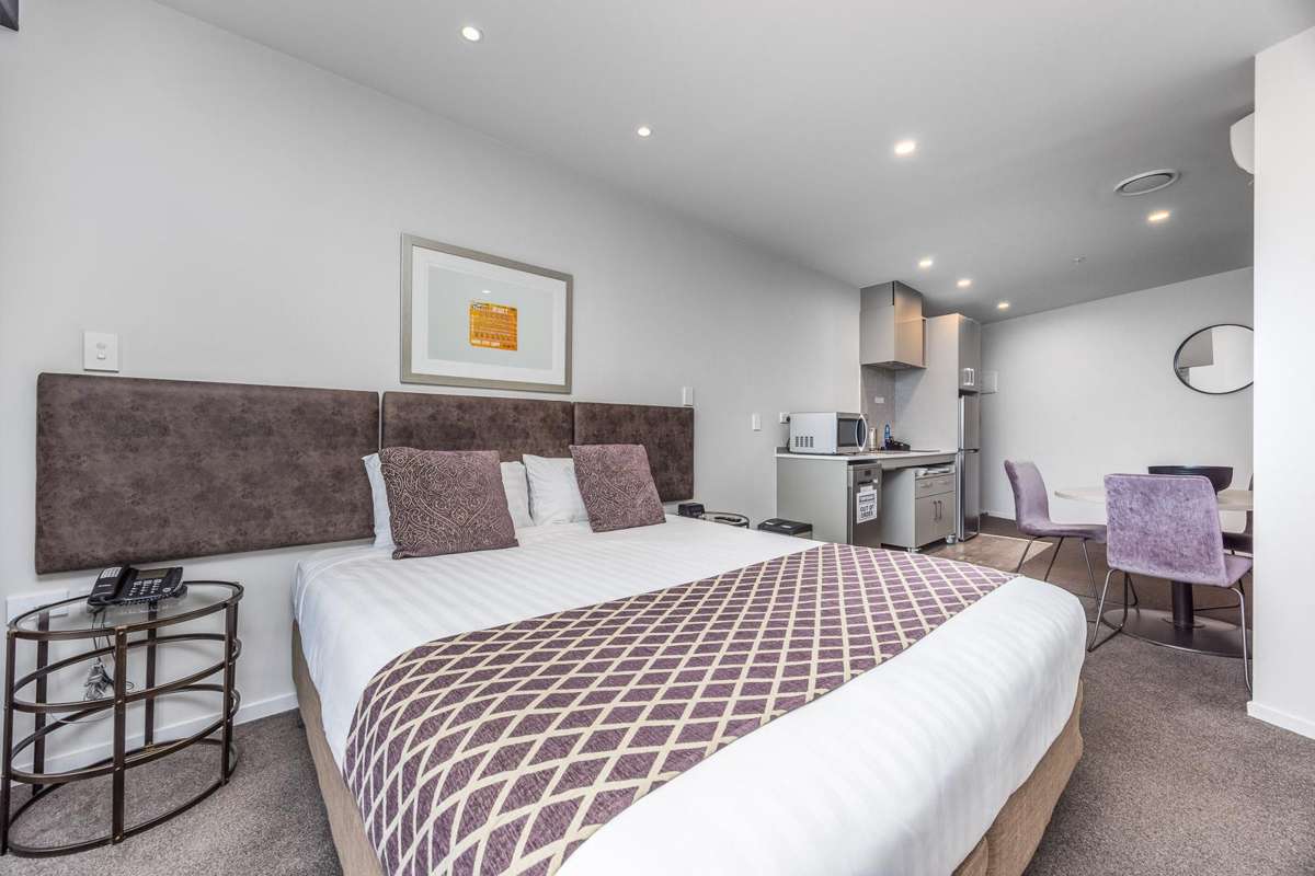 301/147 Victoria Street West_2