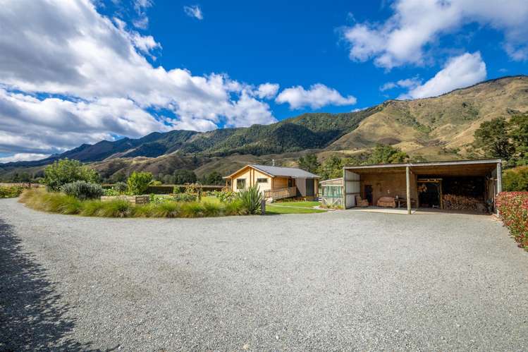 61 Matiri West Bank Road Murchison_16
