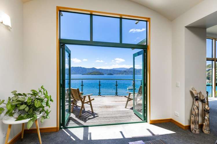 185 Port Underwood Road Waikawa_10