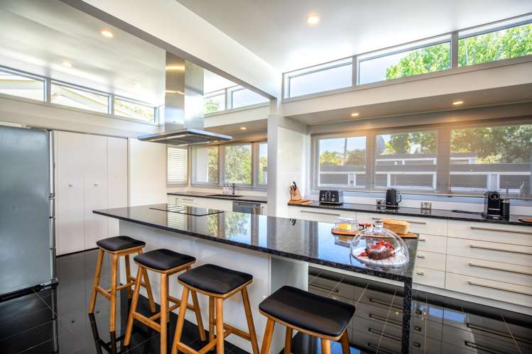 8C Brassey Road St Johns Hill_2