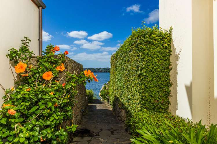 2/76 Shakespeare Road Milford_6