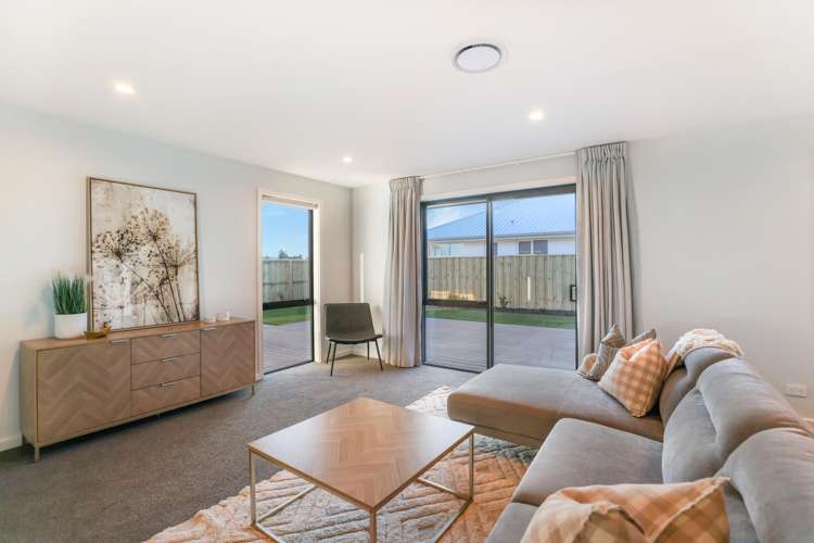 245 Racecourse Road Allenton_8