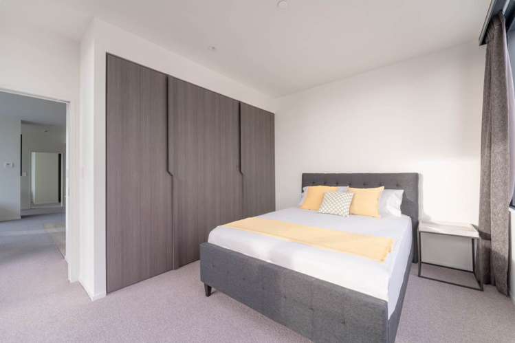 1001/10 Commerce Street Auckland Central_12