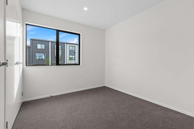 6/85 Selo Street Glen Eden_3