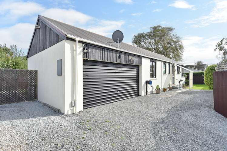 2/39 Randolph Street Woolston_17