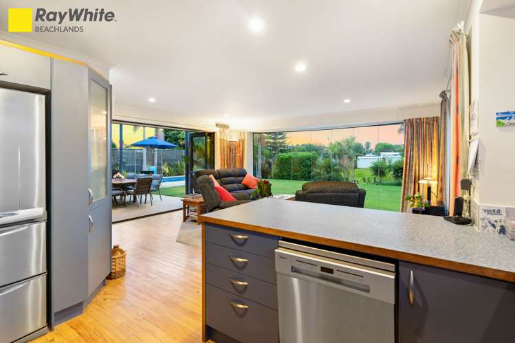 38 Beachlands Road Beachlands_20