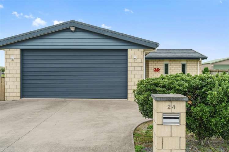 24 South Road Waipu_19