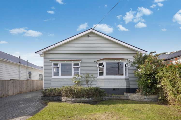 25 Bentinck Avenue Strathmore Park_26