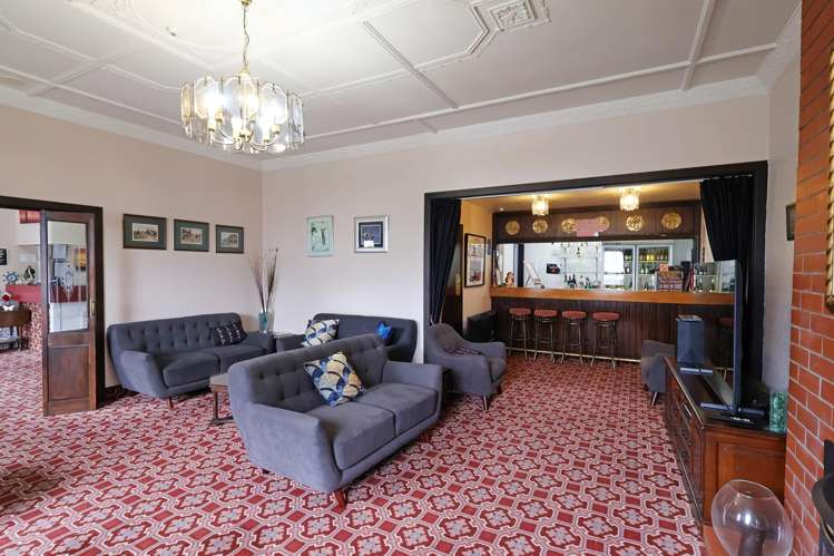 40 Gore Street + 41 Barrow Street Bluff_7